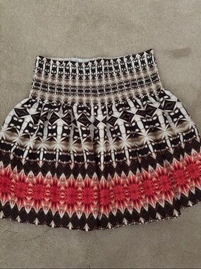 White House Black Market Black, White & Red Patterned Smocked Mini Skirt